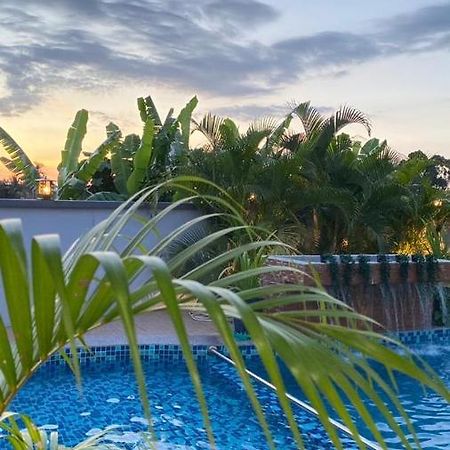 Norshah Village Resort Пантай-Сенанг Экстерьер фото