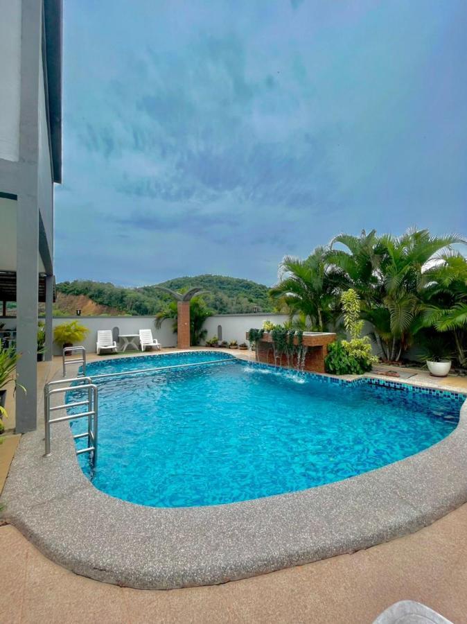 Norshah Village Resort Пантай-Сенанг Экстерьер фото