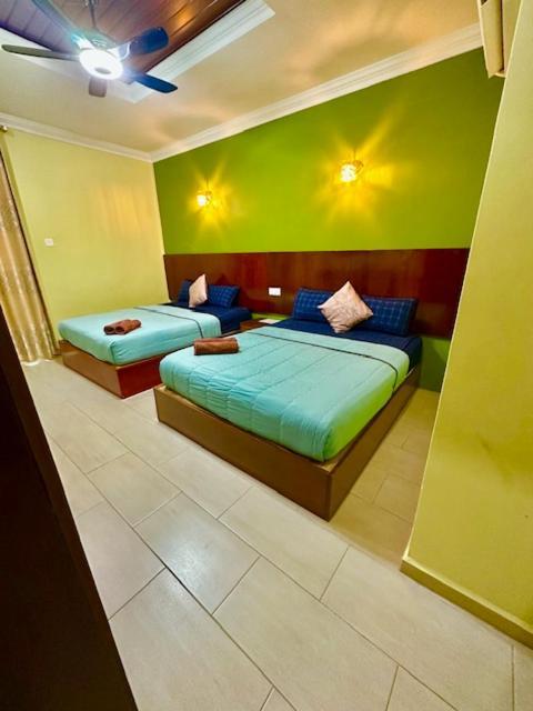 Norshah Village Resort Пантай-Сенанг Экстерьер фото