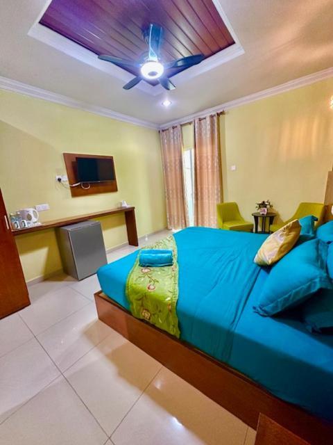 Norshah Village Resort Пантай-Сенанг Экстерьер фото